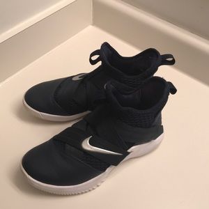 Nike Zoom LeBron Soldier XII